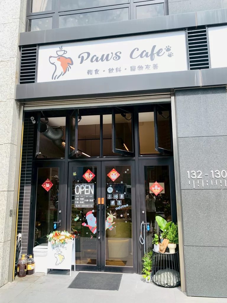 LINE_ALBUM_Paws cafe_250530_16