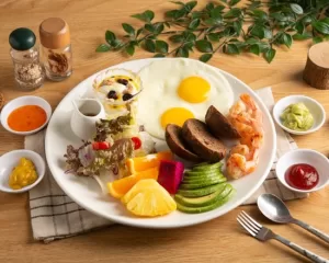 帶尾蝦酪梨大早餐